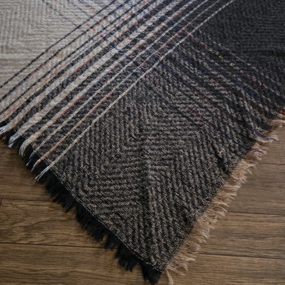 Cozy Chic – Oversized Plaid Triangle Blanket Scarf Shawl Hints Of Color